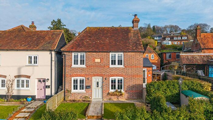 3 Bedroom Cottage For Sale In Yew Tree Cottage, Foundry Lane, Loosley Row, Princes Risborough, Buckinghamshire, HP27