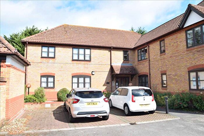 2 Bedroom Retirement Property For Sale In Roberts Court, Baddow Road, Chelmsford, CM2