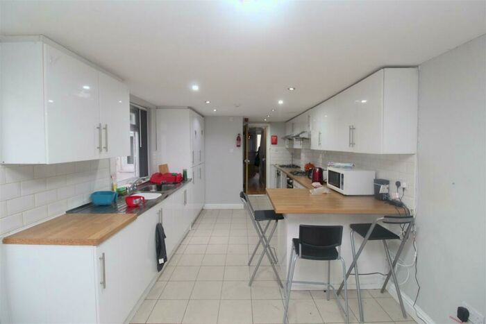 7 Bedroom House To Rent In Merthyr Street, Cathays, Cardiff, CF24