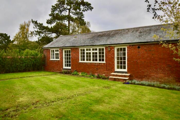 1 Bedroom Cottage To Rent In St Andrews Road, East Haddon, Northampton, NN6