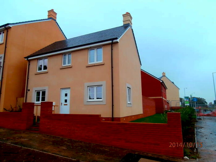 3 Bedroom Detached House To Rent In Mascroft Road, Trowbridge, BA14