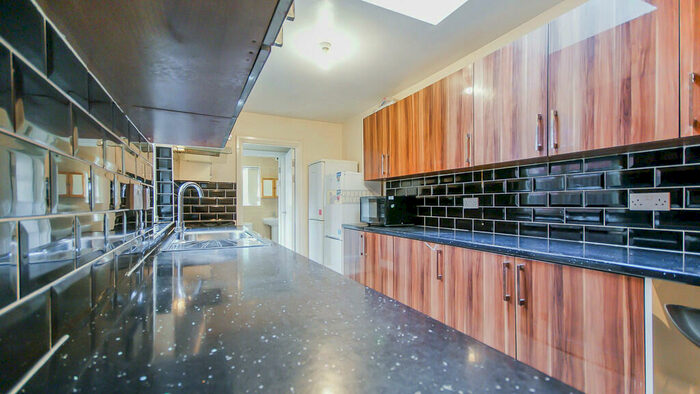 5 Bedroom End Of Terrace House To Rent In Hubert Road, Selly Oak - Student Property, B29