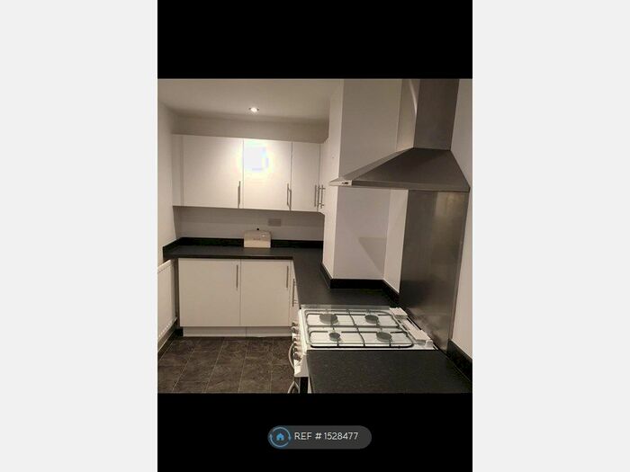 1 Bedroom Flat To Rent In Scarborough, Scarborough, YO11