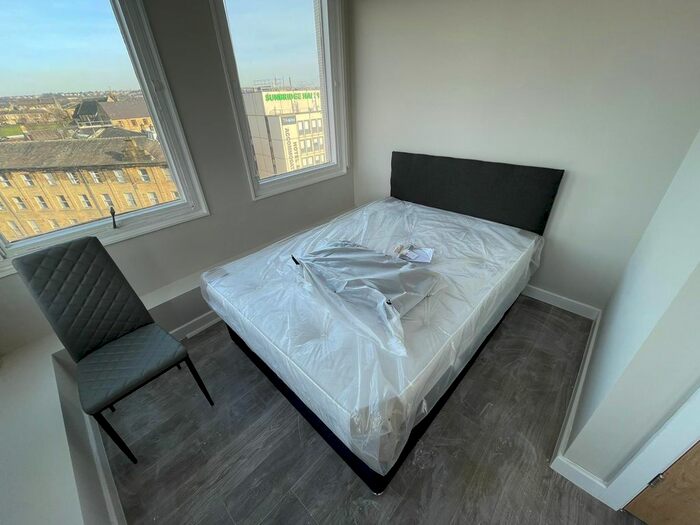 1 Bedroom Flat To Rent In Colonnade House, Sunbridge Road, Bradford, Uk, BD1
