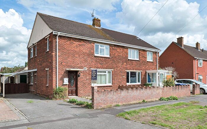 3 Bedroom Semi-detached House For Sale In Portman Road, Melksham, SN12