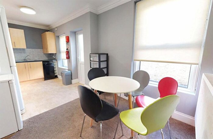 5 Bedroom House To Rent In Hill Park Crescent, Plymouth, Devon, PL4