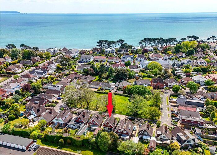 3 Bedroom Detached House For Sale In Bure Close, Friars Cliff, Christchurch, Dorset, BH23
