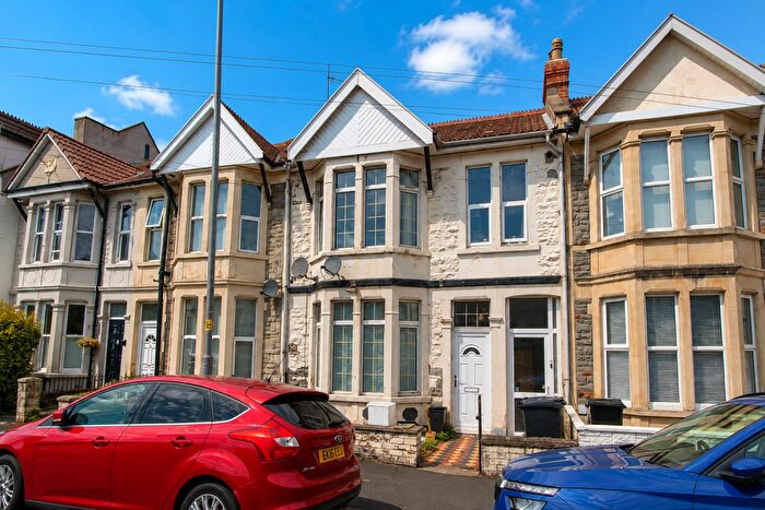 2 Bedroom Flat To Rent In Bloomfield Road, Bristol, BS4