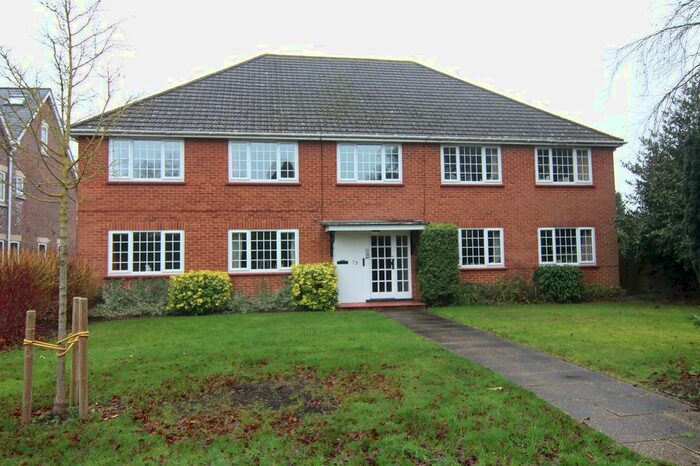 2 Bedroom Flat To Rent In Sturges Road, Wokingham, RG40