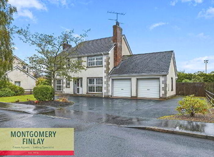 4 Bedroom Detached House With Garages For Sale In Ashley Park, Ballinamallard, BT94