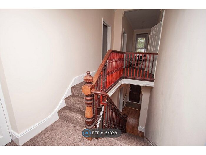 6 Bedroom Semi-Detached House To Rent In Carlton Road, Southampton, SO15