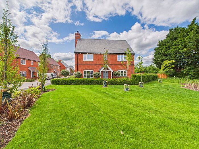 4 Bedroom Detached House For Sale In Bonnett Close, Little Kimble, Buckinghamshire, HP17