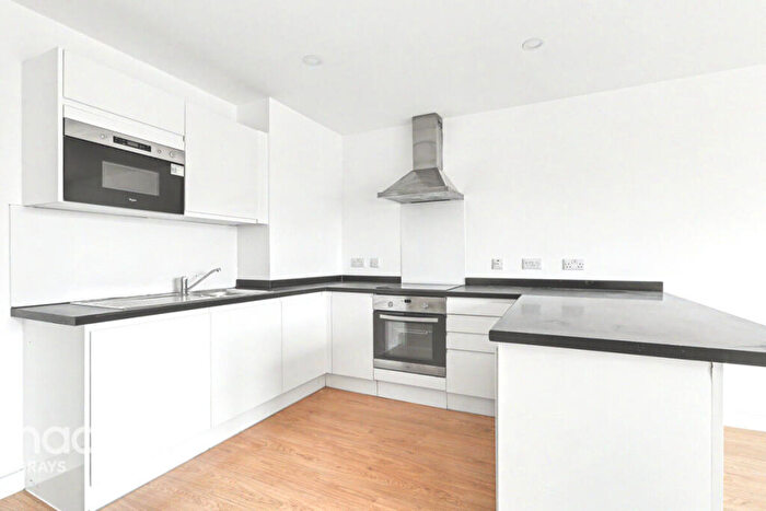 1 Bedroom Flat To Rent In Cherrydown East, Basildon, SS16