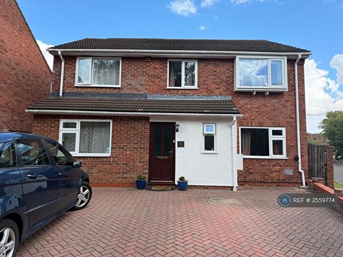 5 Bedroom Detached House To Rent In Milton Keynes, Milton Keynes, MK8