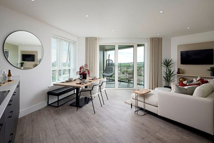 2 Bedroom Flat For Sale In Silver Road, Lewisham, SE13