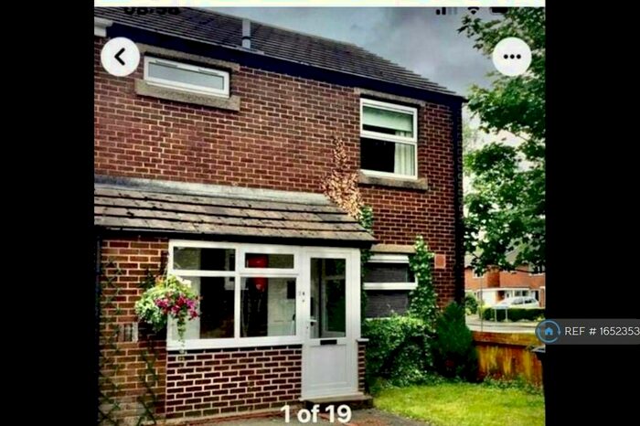 3 Bedroom End Of Terrace House To Rent In Manor House Close, Leyland, PR26