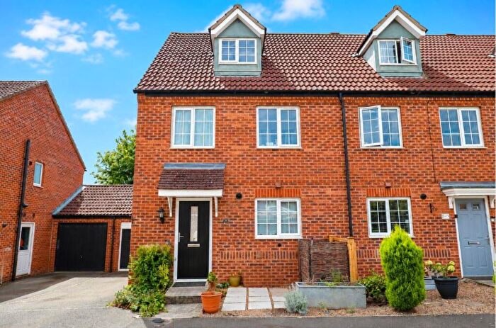 3 Bedroom End Of Terrace House For Sale In Hectors Way, Oakham, Rutland, LE15