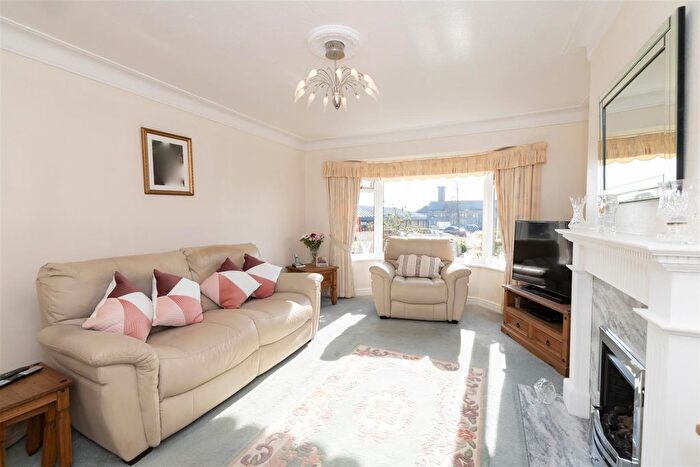 2 Bedroom Semi-Detached Bungalow For Sale In Grenville Drive, Gosforth, Newcastle Upon Tyne, NE3