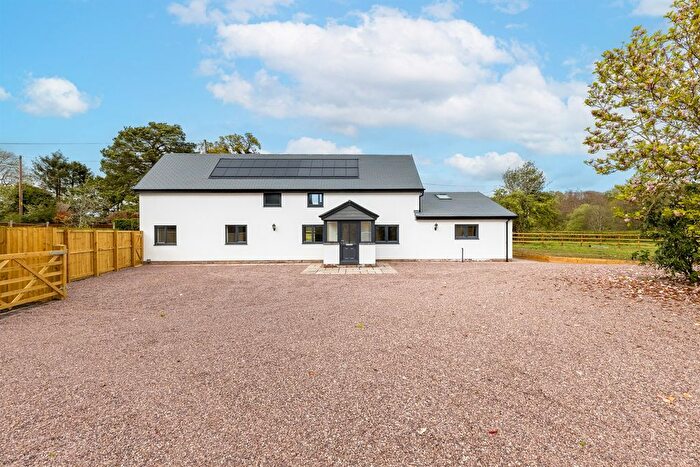 4 Bedroom Detached House For Sale In Tiverton Heath, Tiverton, Tarporley, CW6