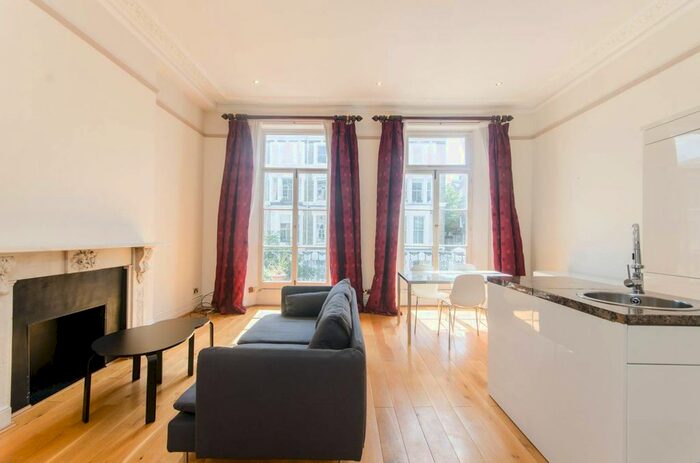 1 Bedroom Flat To Rent In Cathcart Road, Chelsea, London, SW10