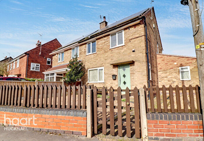 2 Bedroom Semi Detached House For Sale In Lime Tree Road, Nottingham, NG15