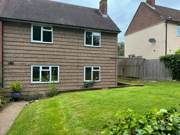 3 Bedroom Semi-Detached House To Rent In Station Road, Ashford, TN27