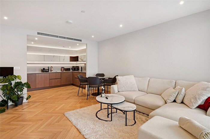 2 Bedroom Flat For Sale In Saxon House, Parkland Walk, Fulham, London, SW6