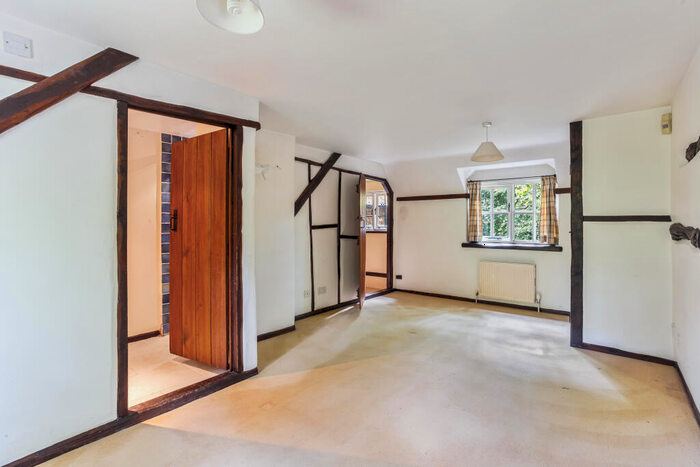 4 Bedroom Detached House For Sale In Watchet Lane, Little Kingshill, HP16