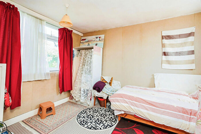 3 Bedroom Terraced House For Sale In Mansfield Walk, Maidstone, ME16