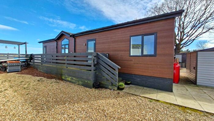 2 Bedroom Park Home For Sale In The Island, Tallington Lakes, PE9