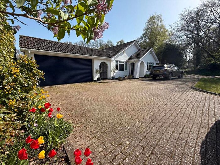 3 Bedroom Detached Bungalow For Sale In Church Road, Three Legged Cross, Wimborne, BH21