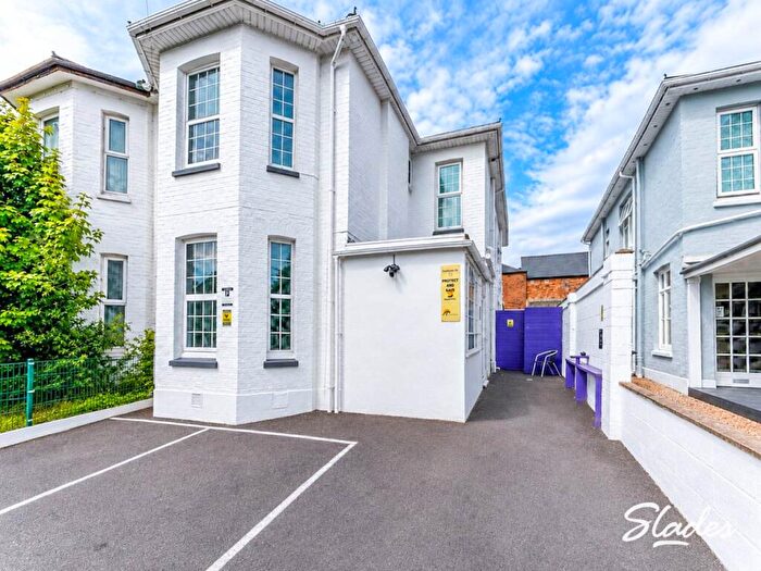 1 Bedroom Apartment To Rent In Southcote Road, Bournemouth, Dorset, BH1
