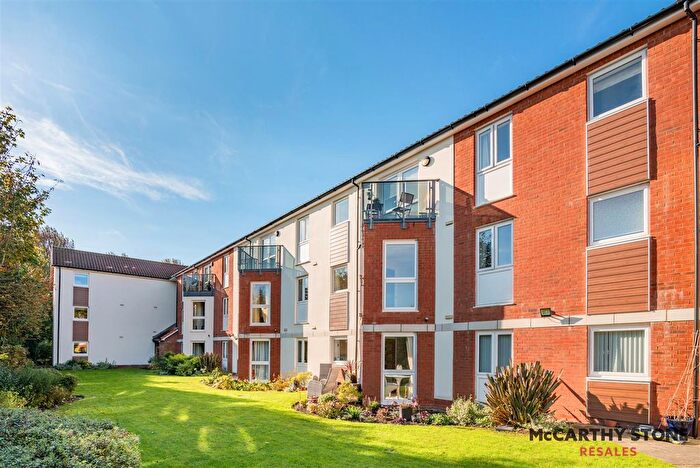 2 Bedroom Flat For Sale In Beckside Gardens, Westgate, Guisborough, TS14
