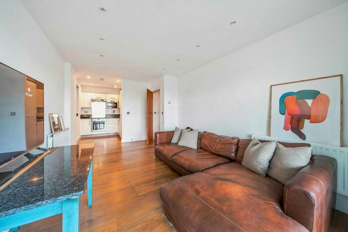 1 Bedroom Flat To Rent In Hotspur Street, Aragon Court, SE11