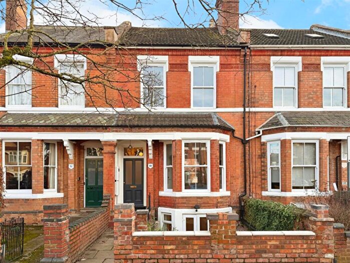 5 Bedroom Terraced House For Sale In Radford Road, Leamington Spa, CV31