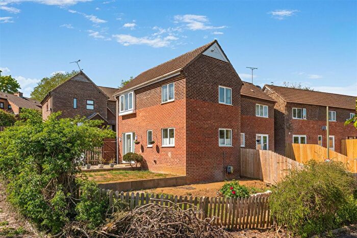 2 Bedroom Semi-Detached House For Sale In The Camellias, Banbury, OX16