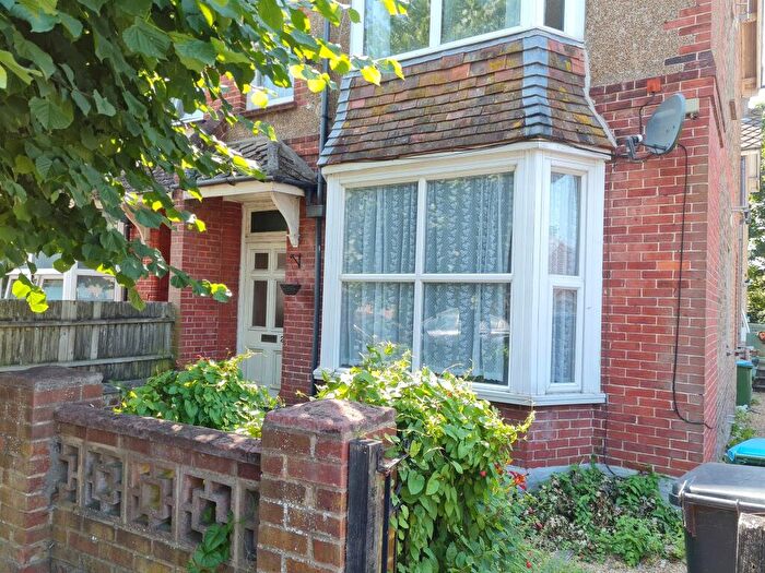 2 Bedroom Apartment To Rent In Highfield Road, Bognor Regis, PO22