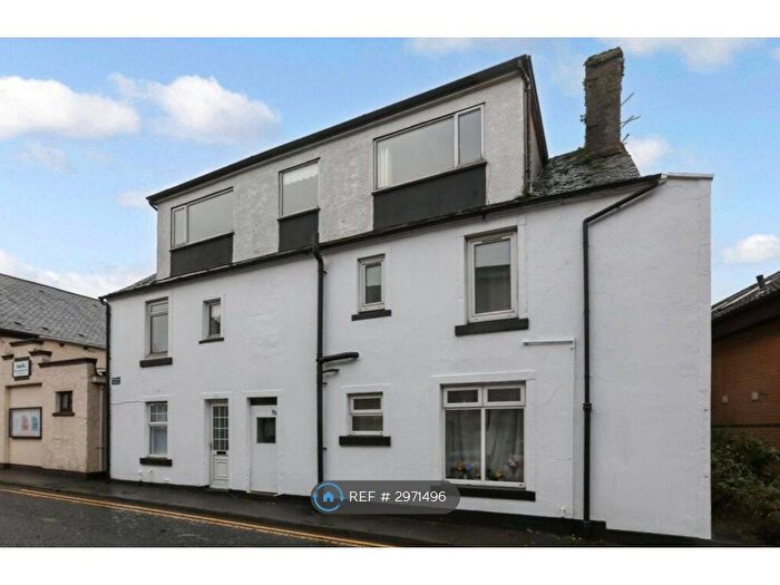 4 Bedroom Maisonette To Rent In School St, Largs, KA30