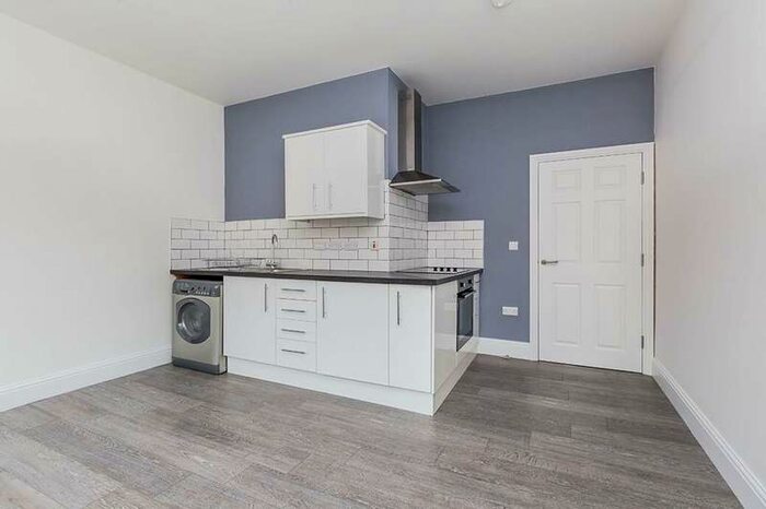 1 Bedroom Flat To Rent In Percy Street, Stoke-on-trent, ST1