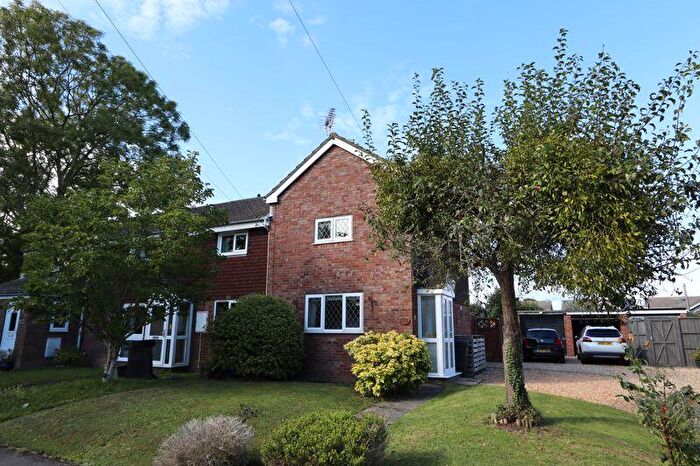 2 Bedroom End Of Terrace House To Rent In Portland Drive, Portishead, BS20