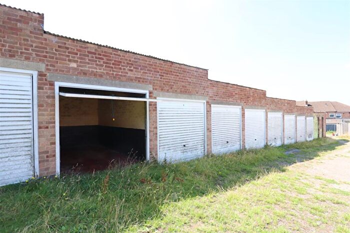 Garage / Parking To Rent In Shorncliffe Road, Coundon, Coventry, CV6