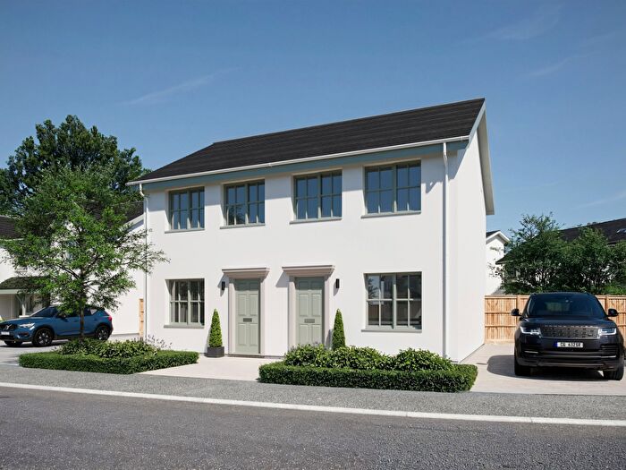 2 Bedroom Town House For Sale In Henllan, LL16