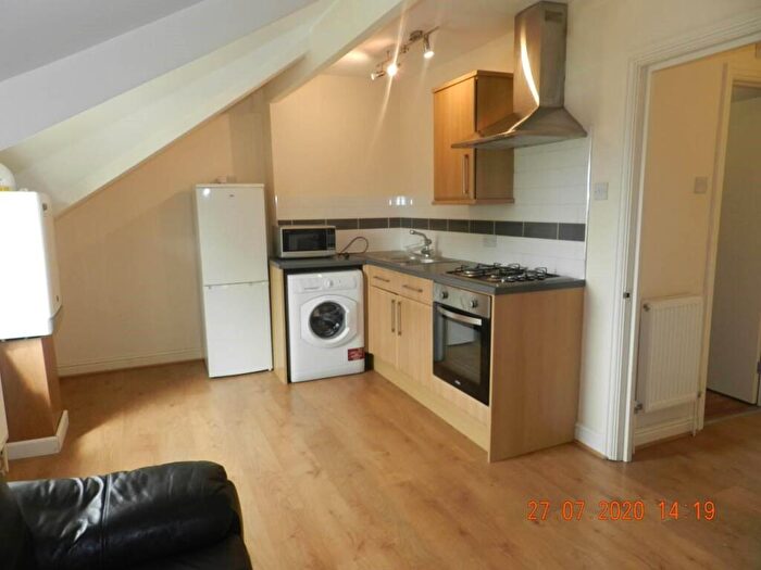 1 Bedroom Flat To Rent In Richmond Road, Roath, CF24