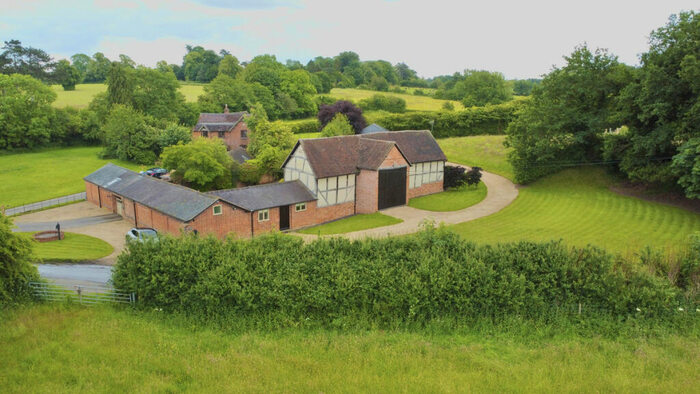 6 Bedroom Detached House For Sale In Wootton Lane, Balsall Common, CV7