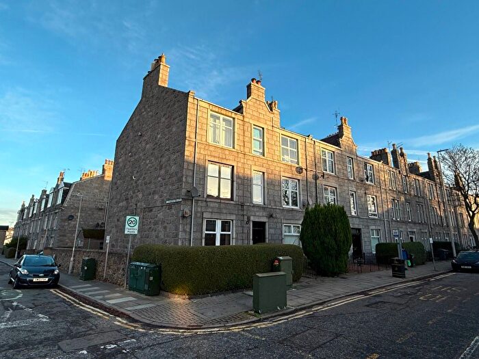 1 Bedroom Flat To Rent In Mid Stocket Road, West End, Aberdeen, AB15