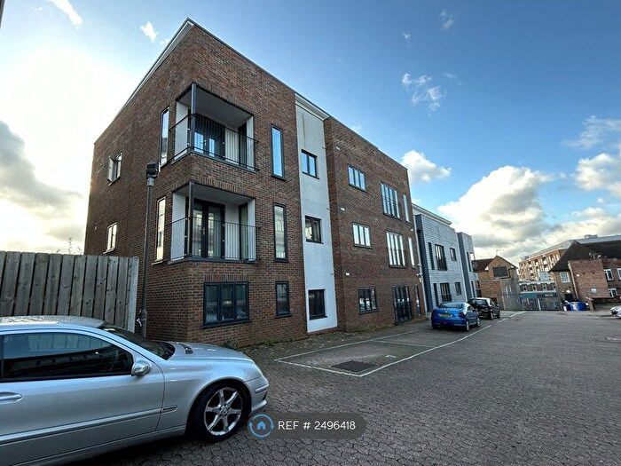 19 Bedroom Detached House To Rent In Cantelupe Road, East Grinstead, RH19