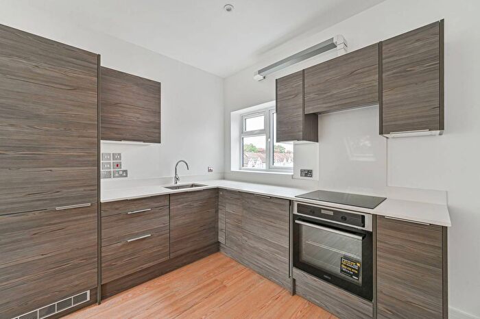 1 Bedroom Flat To Rent In Bensham Lane, Thornton Heath, CR0