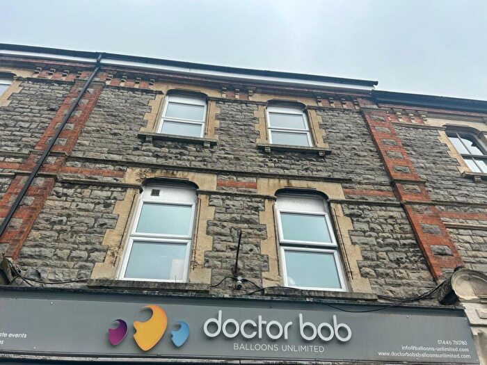 1 Bedroom Flat To Rent In High Street, Barry, CF62
