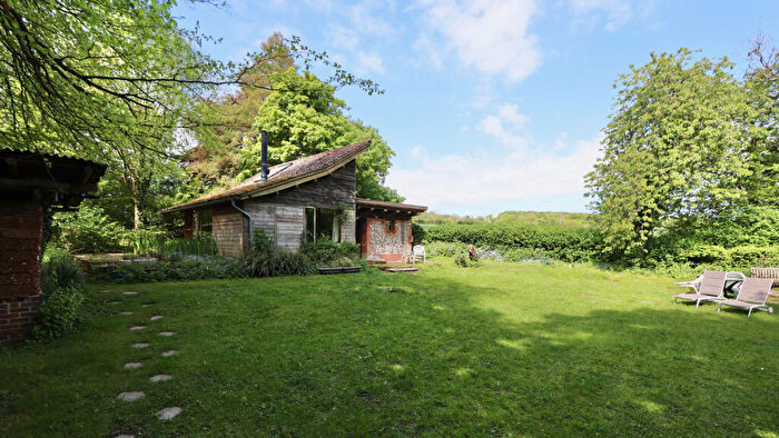 1 Bedroom Detached House For Sale In Little Hampden, Great Missenden, HP16