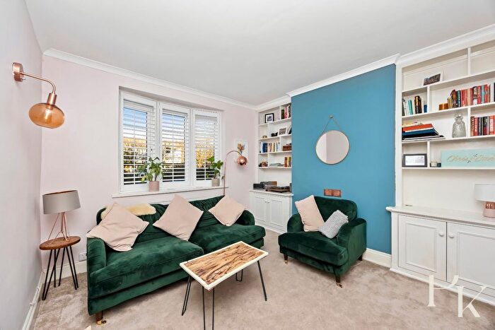 3 Bedroom Terraced House For Sale In Clarendon Road, Hove, BN3
